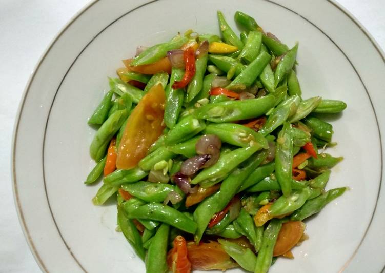 Langkah mengolah Tumis Buncis bawang merah sedap