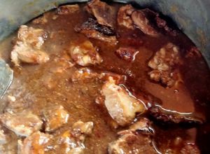 Una foto de Costilla en salsa de orejones