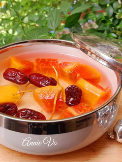 Hình của món Đu đủ tiềm đông trùng hạ thảo.