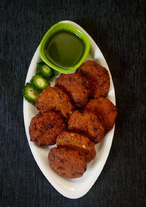कारल्याचे वडे रेसिपी चे मुख्य फोटो 