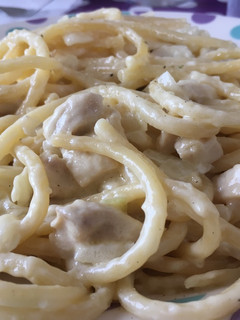 Una foto de 🍝 Spaguettis a la parmesana🧀