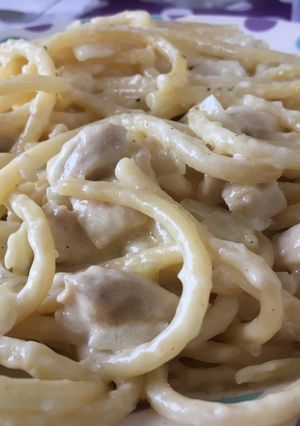 Foto principal de 🍝 Spaguettis a la parmesana🧀
