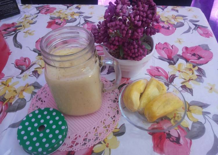 Recipe of Speedy Mukkani Juice/Milk Shake - Maa,Palaa, vaazai