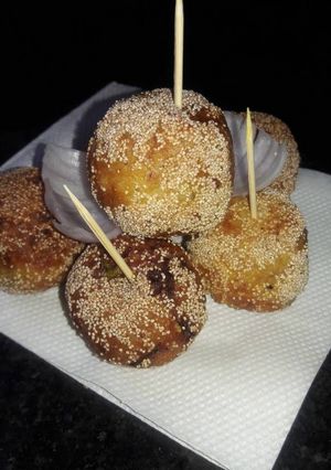 स्टफ राइस बॉल्स (Stuff rice balls recipe in hindi) रेसिपी मुख्य फोटो