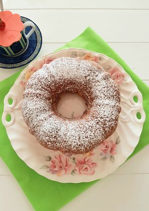 Foto di Ciambella soffice al mascarpone e gocce di cioccolato