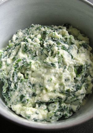 A picture of Spinach Dip.