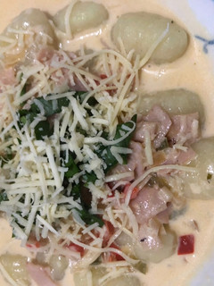 Una foto de Pasta con Salsa de queso