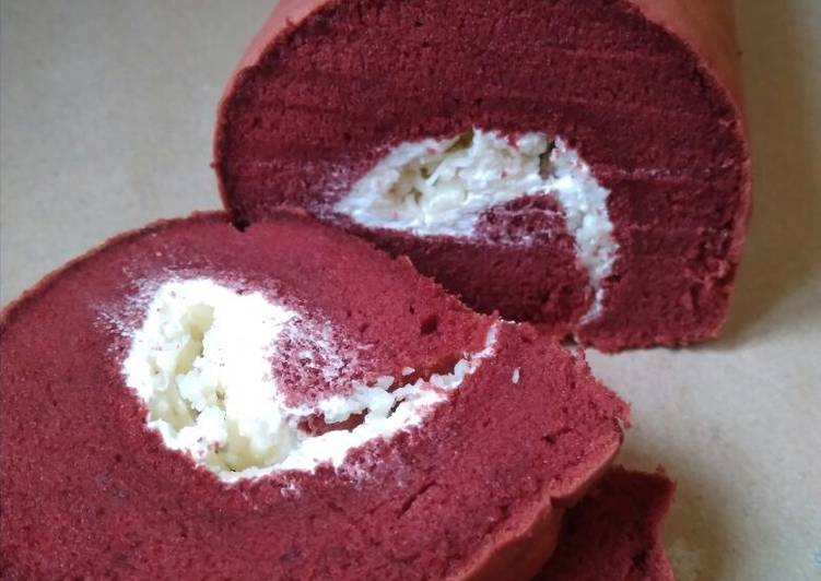 Red Velvet Rollcake