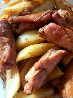 Szalámis - sajtos göngyölt karaj recept fotója
