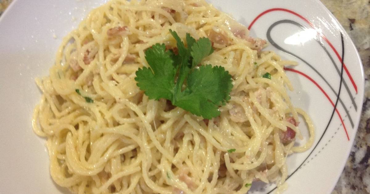 Pasta a la Carbonara Fácil y Rápido Receta de Lorena López Cookpad