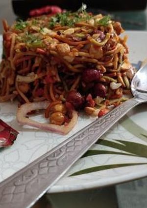 A picture of Chinese bheel 😋🥰.
