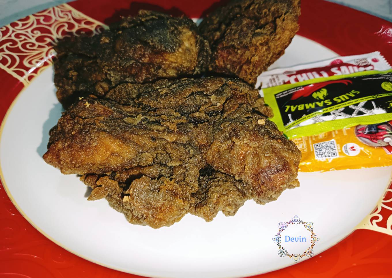266. Activated Charcoal and Pepper Fried Chicken