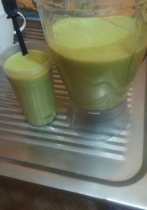 A picture of Banana,ovacadoshake# authormarathon# myvalentinesrecipecontest#.