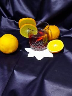 عکسی از دستور دتاکس لبو و پرتقال