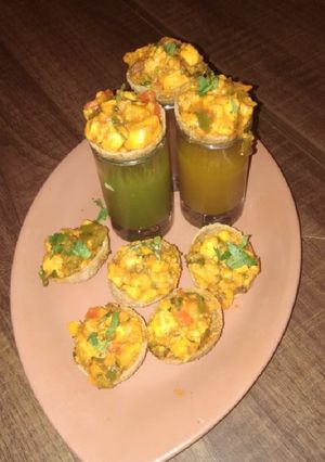 A picture of Panipuri.