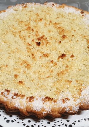 Una foto de Tarta de coco y membrillo a mi estilo
