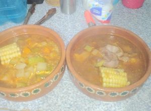 Una foto de Mole de olla