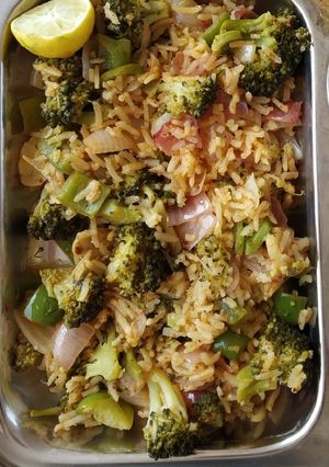 A picture of Broccoli mexican rice.