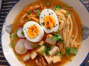 Una foto de sopa coreana