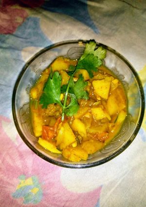 आलू बोड़ा की सब्जी (Aloo Bonda ki sabzi recipe in Hindi) रेसिपी मुख्य फोटो