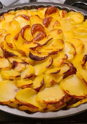 Une photo de Tarte de pommes de terre au poulet