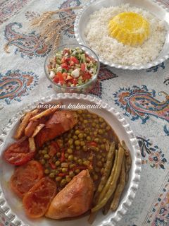 عکسی از دستور خوراک سینه مرغ با لوبیا سبز و نخود فرنگی و چاشنی رب آلوچه