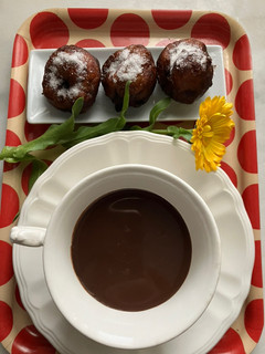 Una foto de Chocolate a la taza, merienda especial para mis nietos!