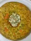 Budín de verduras con salsa de queso y ciboulette