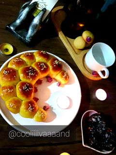 عکسی از دستور نان هلال ماه 🌜