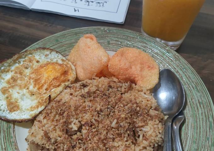 Recipe: Perfect Nasi goreng super simple enaak