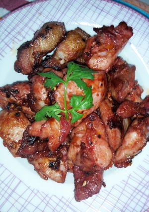 รูปของ ย่างไก่แดง