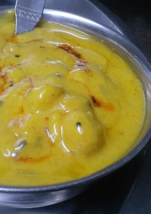 कड़ी (kadhi recipe in Hindi) रेसिपी मुख्य फोटो