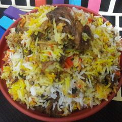A picture of Chicken Dum Biryani.