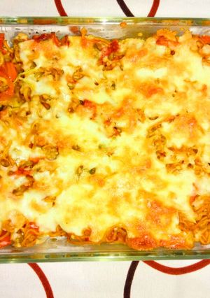 A picture of Cheesey egg noodles.