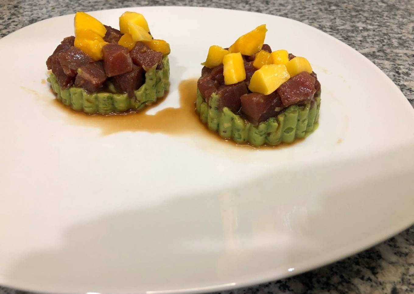 Ceviche de Atún con Mango