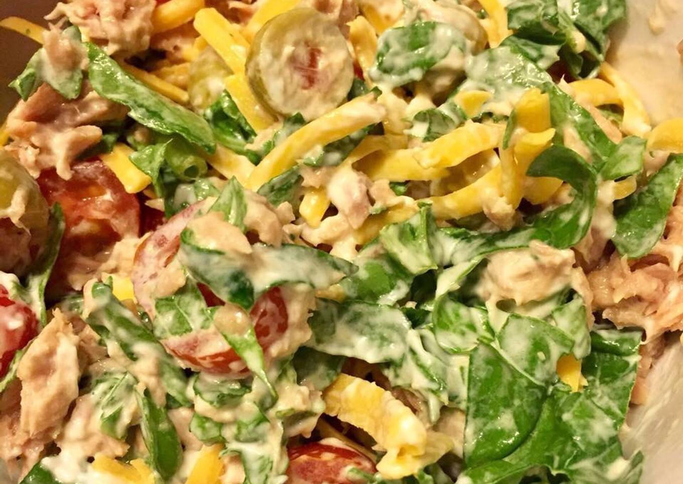 Ensalada fresca de atún