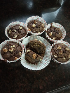 રાગી ઓટસ મફીન્સ (Ragi Oats Muffins Recipe in Gujarati) રેસીપી મુખ્ય ફોટો