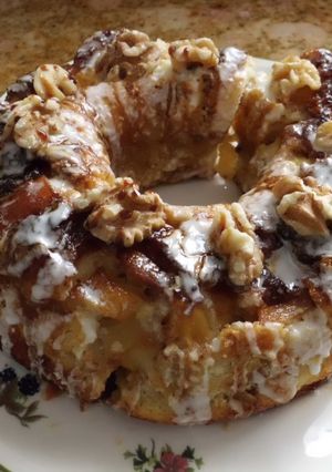 Foto principal de Rosco de manzana con muchas nueces
