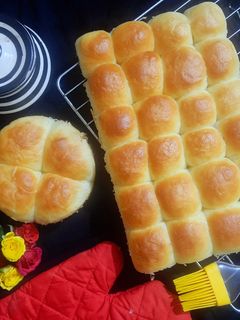 ஸ்வீட் பன் (sweet bun recipe in Tamil) செய்முறை முக்கிய புகைப்படம்