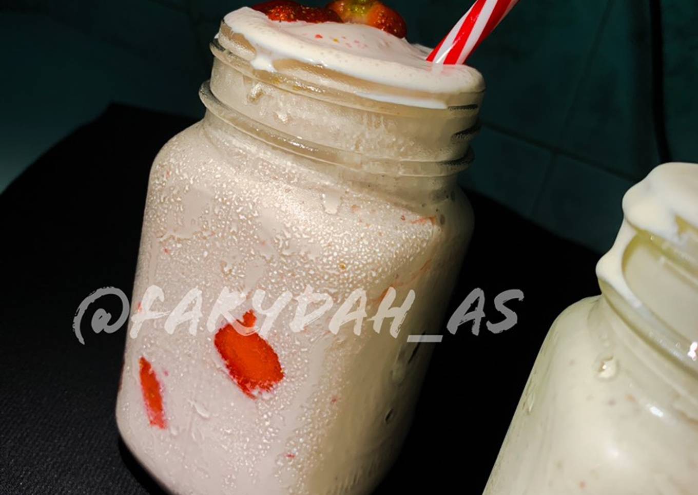 Strawberry smoothie