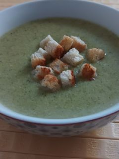 صورة لوصفة شوربة البروكلي