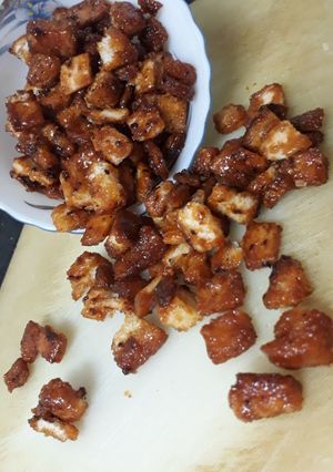 A picture of Bread caramalize popcorn.