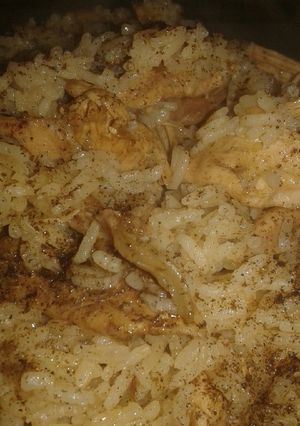 صورة لوصفة رز بالفروج اكله طيبه كتير 😍😋