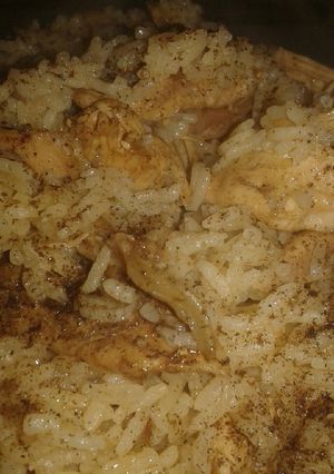 صورة لوصفة رز بالفروج اكله طيبه كتير 😍😋