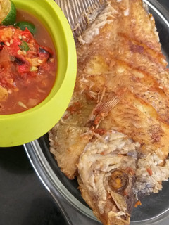 Foto resep Ikan gurame goreng sambal pecak