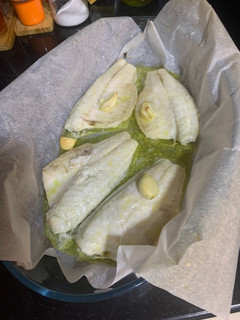 Una foto de Lubina al horno