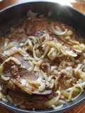 Hígado encebollado, como debe sér.......Aúnque se me piante el lagrimónnn!!!