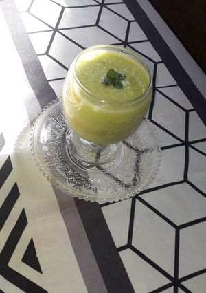 Une photo de Jus d'avocat et citron