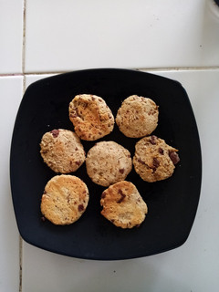 Una foto de Galletas de Avena y yogurt natural