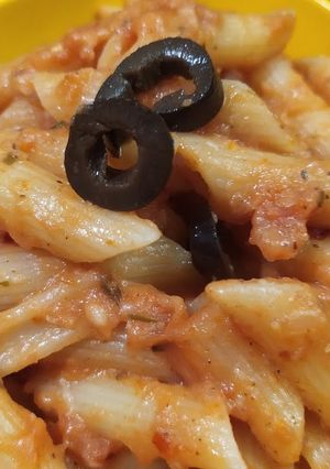 પાસ્તા (Pasta Recipe In Gujarati) રેસીપી મુખ્ય ફોટો
